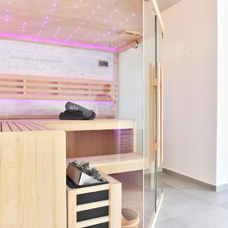 Villa Lux Nina With Six Bedrooms, Private Pool, Sauna Zadar Exterior photo