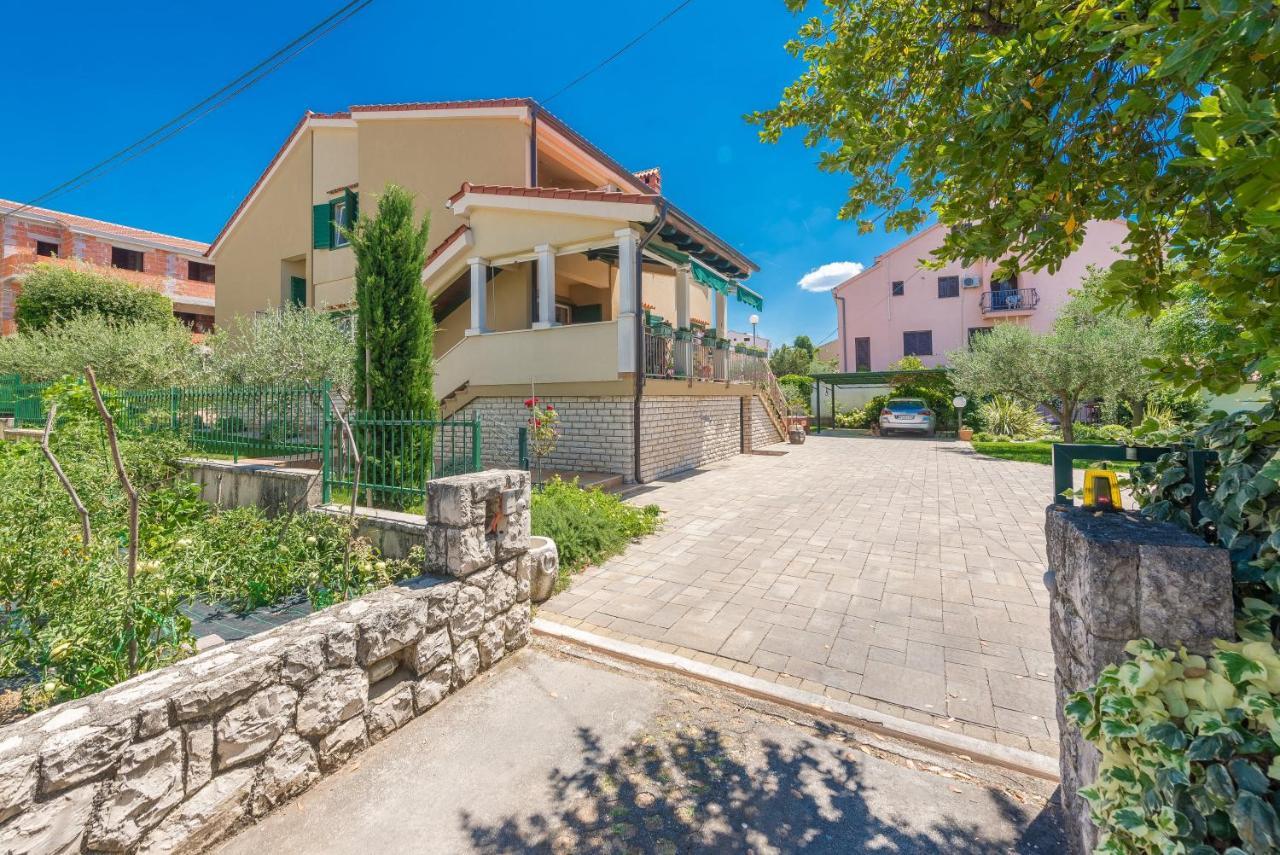 Villa Lux Nina With Six Bedrooms, Private Pool, Sauna Zadar Exterior photo