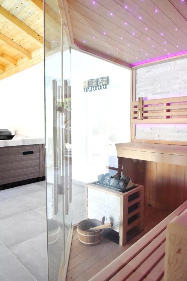 Villa Lux Nina With Six Bedrooms, Private Pool, Sauna Zadar Exterior photo